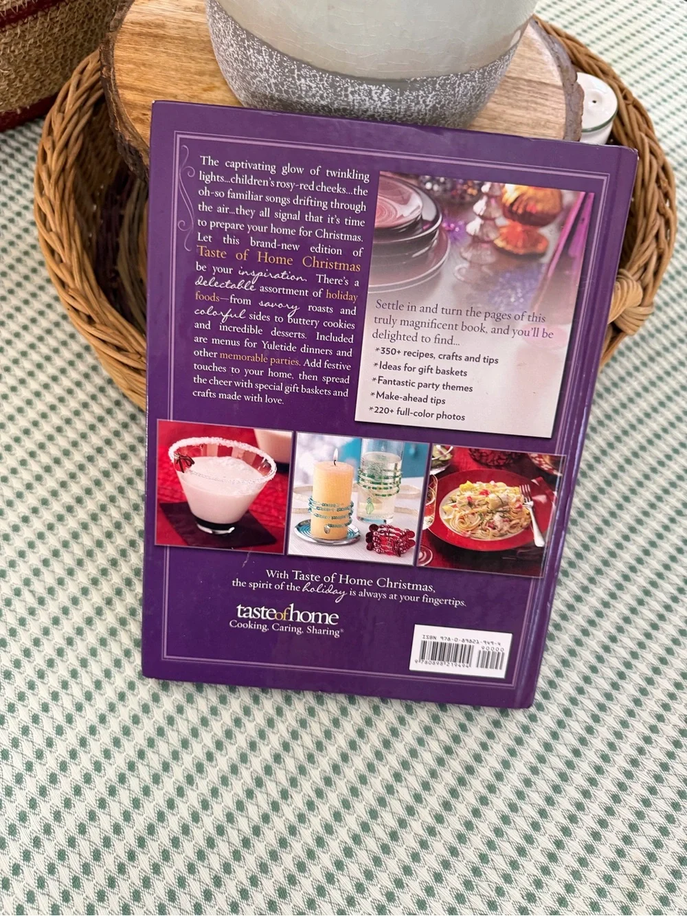 Taste of Home Christmas Cookbook Hardcover Y2K Christmas Cookbook Illustrations